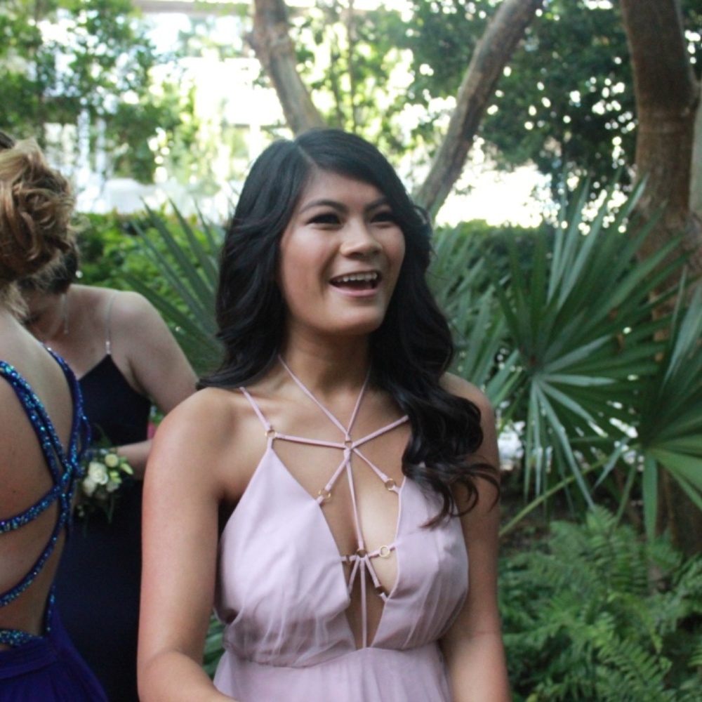 Prom dress - Picture 4 of 4